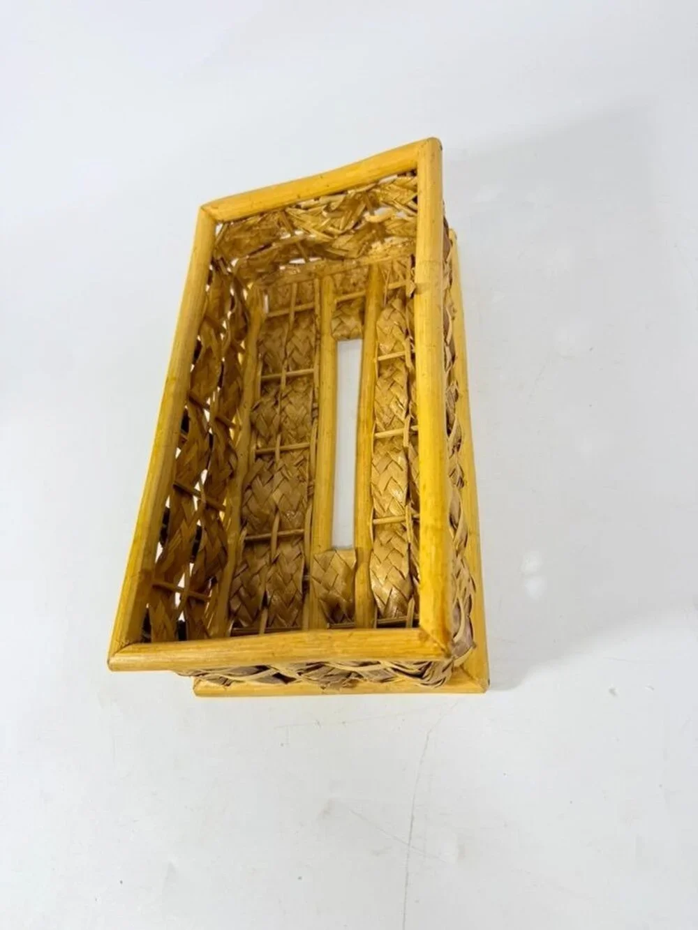 Woven Wicker Rattan Tissue Rectangle Box Cover Vintage Bathroom Decor